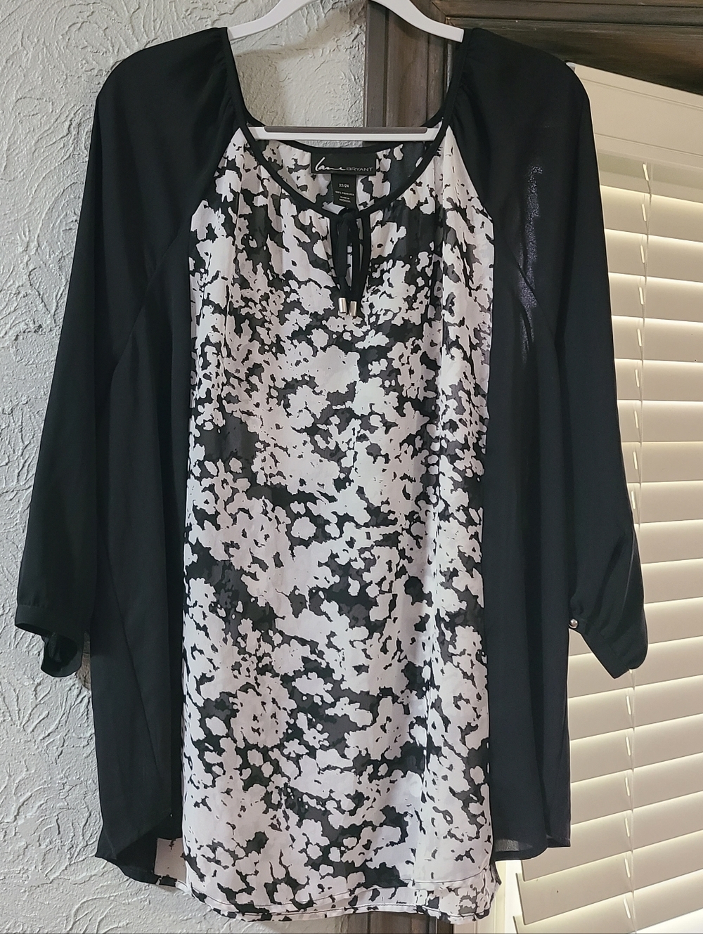 Lane Bryant black and white abstract pattern sheer blouse